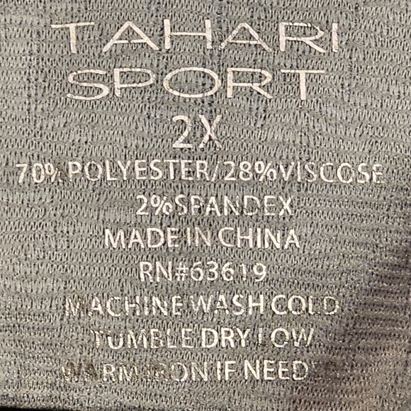 Tahari Sport Plus Activewear Top Hoodie w/Drawstrings Light Blue Size 2X NWT - Picture 4 of 16